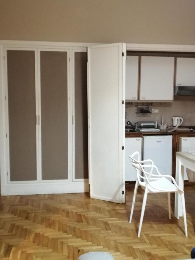 Ruggero Settimo Apartamento *