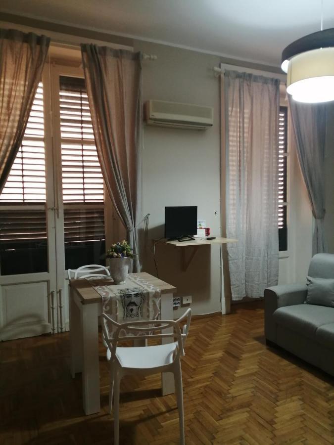 Ruggero Settimo Apartamento